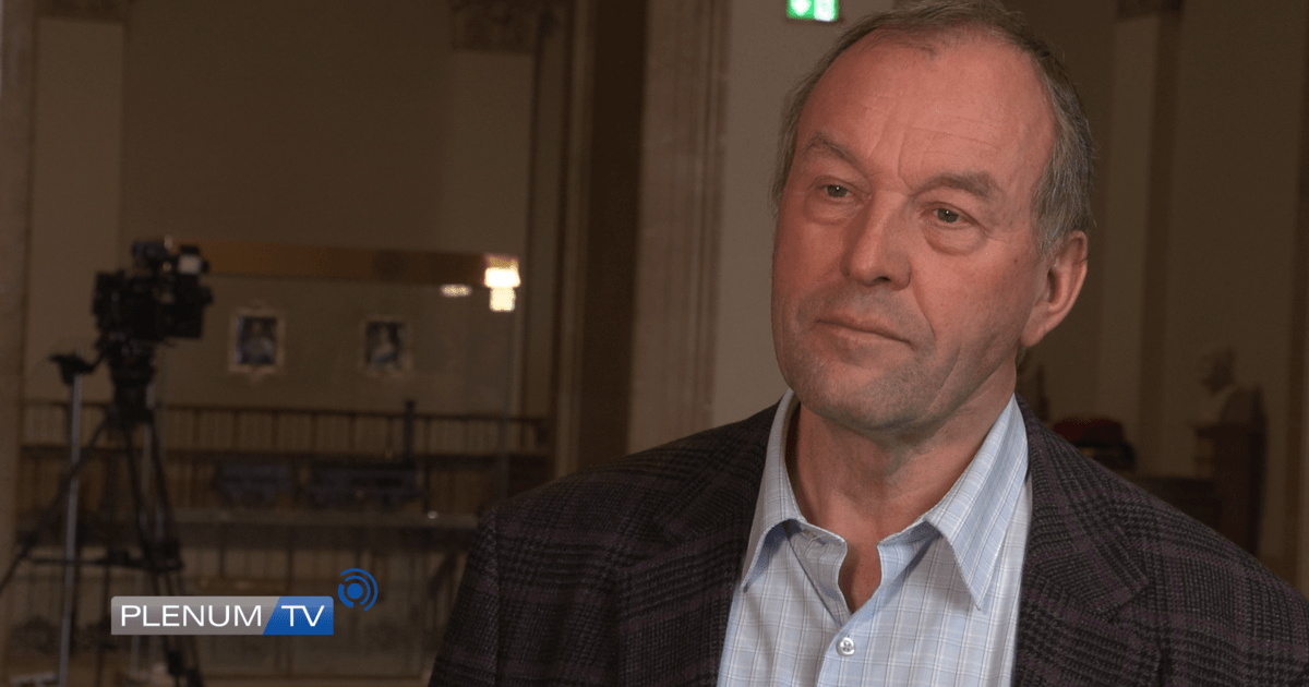 Interview mit Dr. Leopold Herz, FREIE WÄHLER, 2. Februar 2023 PLENUM.TV